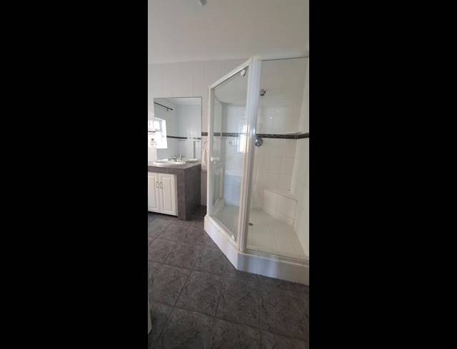BUSINESS PROPERTY TO RENT IN PLATTEKLOOF